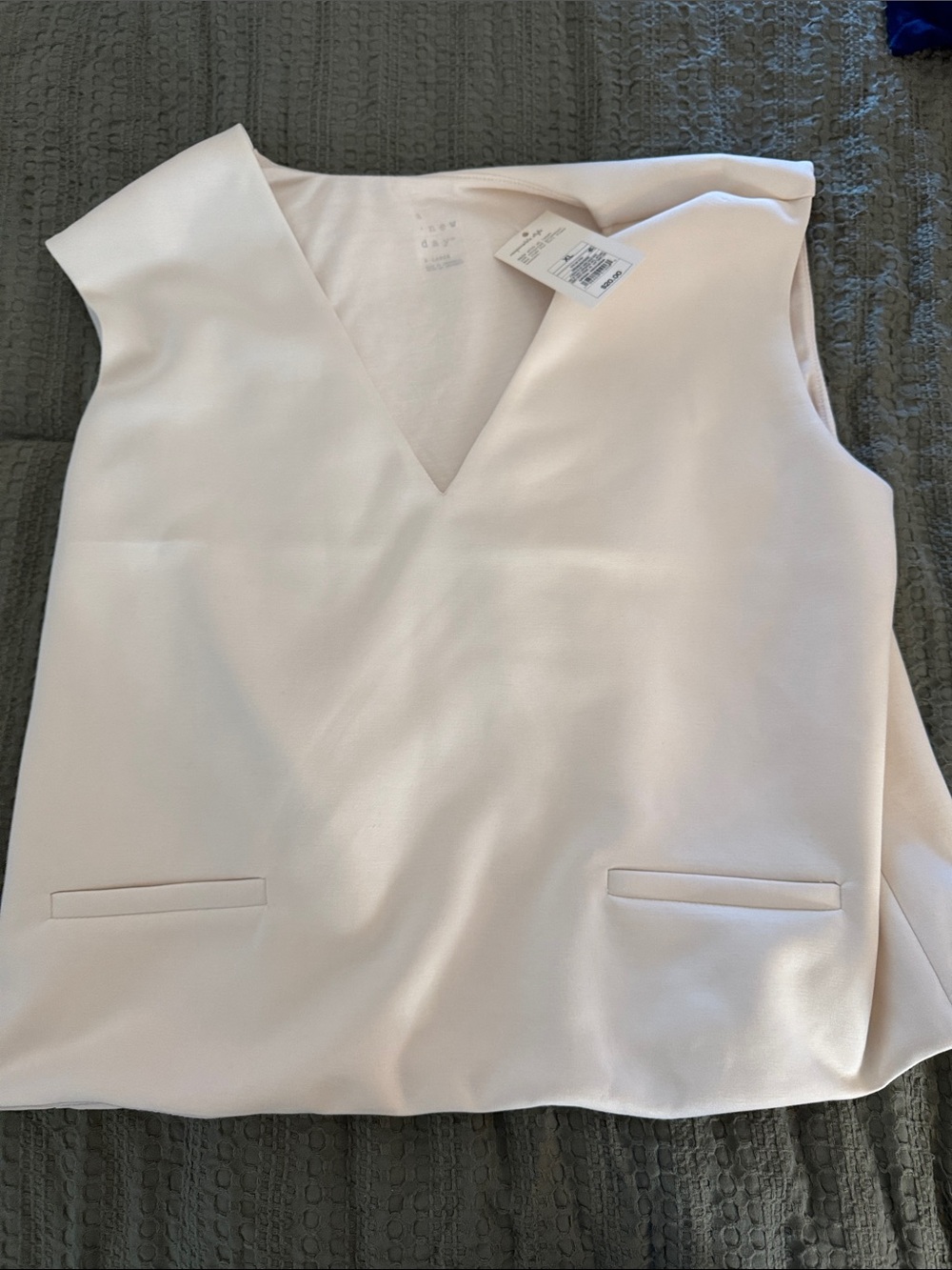 a new day Sleeveless V-Neck Shell Top in Cream